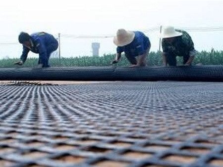 福建云平2標(biāo)火田鎮(zhèn)格柵施工