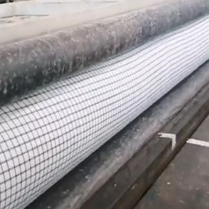 玻纖格柵復(fù)合土工布