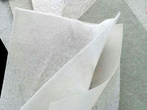 復(fù)合土工膜有哪些優(yōu)點和缺點
